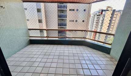 Excelente apartamento no coração de Miramar: Conforto e Localização Ideal