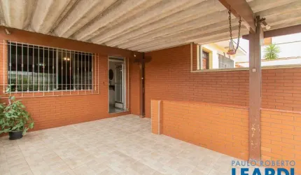 CASA ASSOBRADADA - JARDIM DA GLÓRIA  - SP