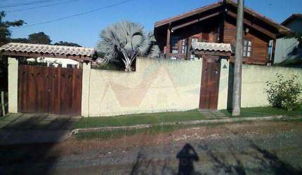 Casa para Venda em Rio das Ostras, Mar do Norte, 2 dormitórios, 1 banheiro, 3 vagas