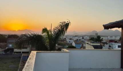Apartamento para Venda em Rio das Ostras, Jardim Marilea, 3 dormitórios, 1 suíte, 2 banheiros, 2 vagas