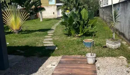 Casa para Venda em Rio das Ostras, Loteamento Extensão do Serramar, 2 dormitórios, 1 banheiro