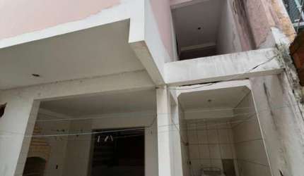 Casa para Venda em Macaé, Lagoa, 3 dormitórios, 1 suíte, 2 banheiros, 1 vaga