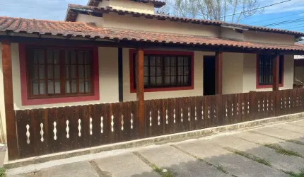 Casa para Venda em Rio das Ostras, Mar Y Lago, 3 dormitórios, 1 suíte, 2 banheiros, 2 vagas