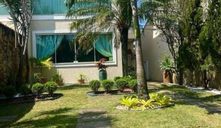 Casa para Venda em Rio das Ostras, Recreio, 3 dormitórios, 2 suítes, 3 banheiros, 1 vaga