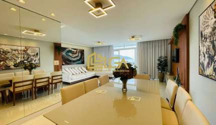 Belíssimo apartamento todo reformado FRENTE MAR-PORTEIRA FECHADA!