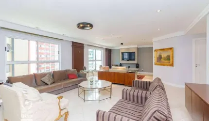 Estuda Permuta - Apartamento 4 quartos, 2 suítes, 297m2 e 2 vagas à venda no Água Verde