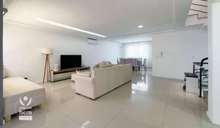 Sobrado com 316 m² - 5 Quartos - 4 Suítes, 1 Lareira, 1 Churrasqueira – 4 vagas, à venda por R$ 1.737.000 - Campo Comprido - Curitiba/PR