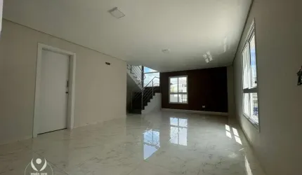 Sobrado com 3 quartos sendo 2 suítes à venda, 144 m² por R$ 810.000 - Atuba - Curitiba/PR
