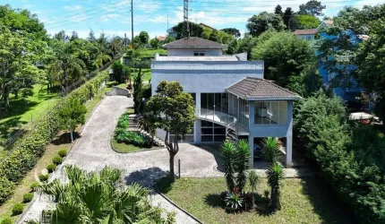 Venha morar em meio á natureza: casa em condomínio com 4 quartos (2 suítes) à venda por R$ 3.500.000 - Uberaba - Curitiba/PR