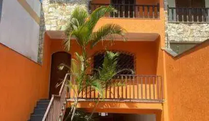 Sobrado Maravilhoso com 175 m² 3 Dormitorios sendo 1 Suite