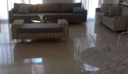 Apartamento 140 m² 4 Dormitorios sendo 2 Suites e 3 Vagas de Garagens