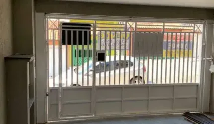 Sobrado 150 m² 3 Domritorios sendo 1 Suite 2 Vagas de Garagens