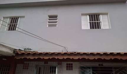 Sobrado Rua sem saida 150 m ² 2 Dormitorios e 2 vagas de Garagens