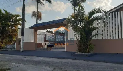 Casa com piscina Balneário Guarapari