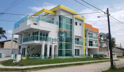 Triplex com elevador e piscina Atami Sul