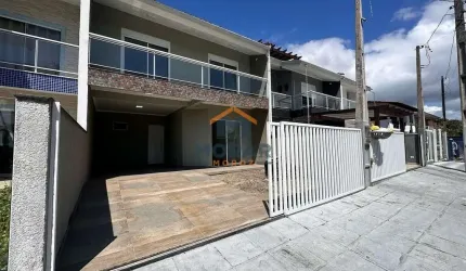 Triplex Balneário Porto Fino c/ piscina e 4 dorm.