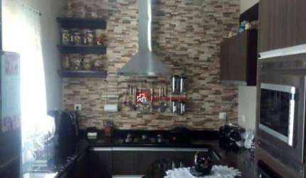 Casa com 3 dormitórios, 3 SUITES, à venda, 440 m² por R$ 1.270.000 - Jardim Maringá - São Paulo/SP