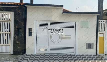 Casa para Venda em Praia Grande, Caiçara, 2 dormitórios, 1 suíte, 2 banheiros, 4 vagas