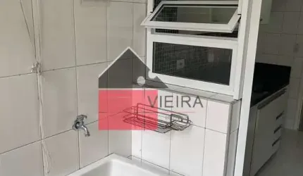 Apartamento com 3 dormitorios, sacada, lazer completo. Armarios embutidos na cozinha e dormitorio,