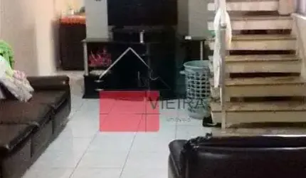 Excelente sobrado à venda no Cambuci, próximo do Hospital Cruz Azul, com 3 dormitórios, 6 vagas de
