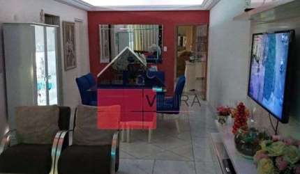 Ótima casa a venda com 3 dormitórios, 1 suíte , 2 vagas, 170 m² mais quatro casas na parte de baixo