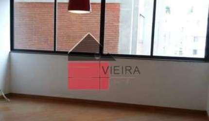 Apartamento à venda, ao lado do Parque Ibirapuera. Fácil acesso à avenida 23 de Maio, Domingos de M