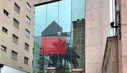 Prédio Comercial  com Elevador, 20 vagas e 10 banheiros para Alugar, 1.400 m² por R$ 140.000/Mês no