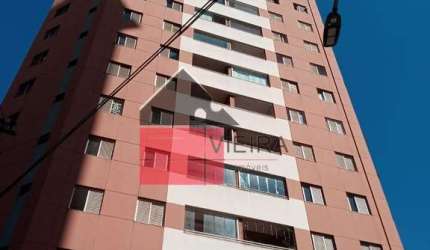 Apartamento à venda, Cambuci, reformado próximo metro Liberdade São Paulo, SP