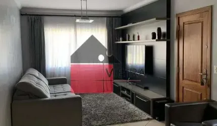 Casa próximo do metrô Vila Sônia e do estádio do Morumbi. Fácil  acesso à avenida Professor Francis