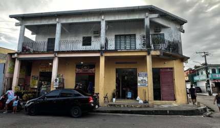 Prédio comercial no Bairro Da Paz, com 390m², todo alugado, rendimento ótimo mês no coração do bairro da Paz