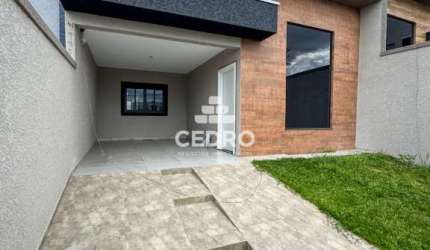 Casa com 3 quartos, sendo 1 suíte, no Jardim Carvalho
