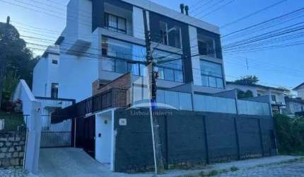 Geminado triplex em condomínio no Boa Vista!