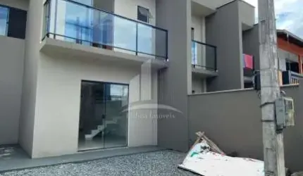 Geminado com Suíte a venda no bairro Boa Vista !!