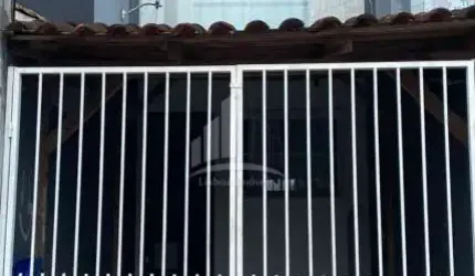Sobrado geminado no Adhemar Garcia!