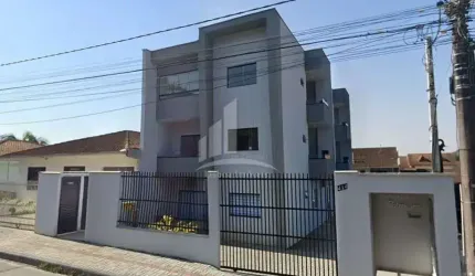 Apartamento torre única no Boehmerwald!