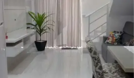 Belo geminado a venda no bairro Parque Guarani !
