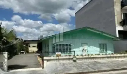 Terreno de 459m2 a venda no bairro Floresta !!