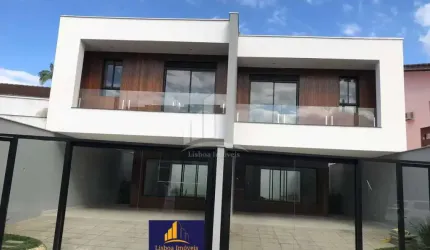 Sobrado com 3 suítes Saguaçu!