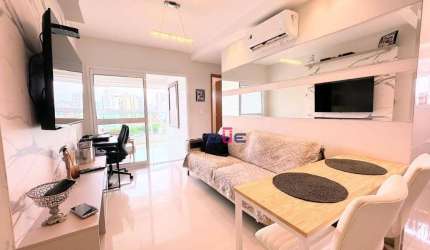 Apartamento com 2 dormitórios à venda, 53 m² por R$ 739.000,00 - Embaré - Santos/SP