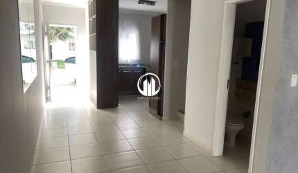 Casa com 3 dormitórios, sendo 1 suíte no Condomínio Residencial Thina - Bairro Medeiros Jundiaí./SP