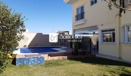 Venda de uma linda casa no Alphavile II com 4 suítes- Urbanova - SJC