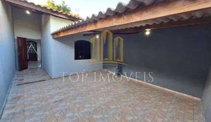Linda casa reformada no Uniao com 2 dormitorios e 2 suites