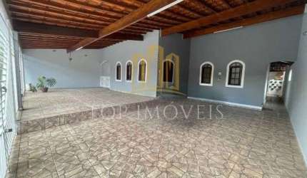 Linda Casa Localizada no Bosque dos Eucalptos 3 dormitorios Suite Churrasqueira Portao Eletronico