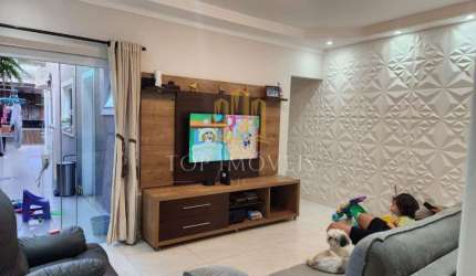 Linda Casa Localizada no Cerejeiras zona Leste Repleta de Planejados 2 dormitorios