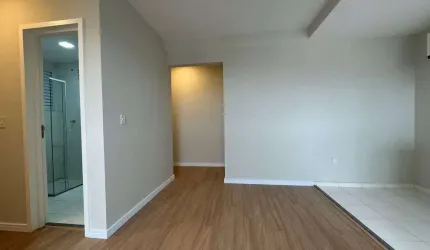 Apartamento com 2 dormitórios para alugar, 48 m² por R$ 1.400,00/mês - Jardim Salete - Taboão da Serra/SP