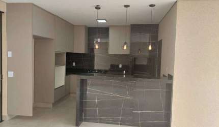 CASA CONDOMINIO MARIA JÚLIA. 3 DORMITÓRIOS COM 1 SUÍTE MASTER.
