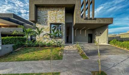 Casa Condomínio Terra Vista.