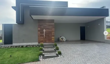 Casa Condomínio Bela Vita.