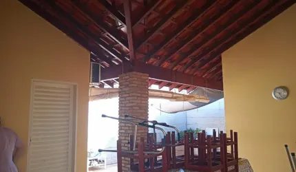 Casa Jardim Felicidade.