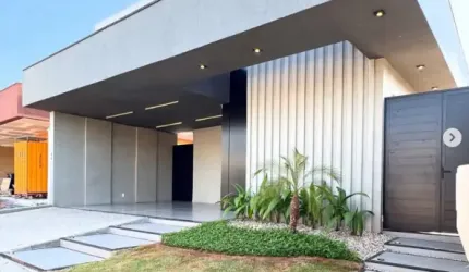 Casa Condomínio Jardim Botânico.